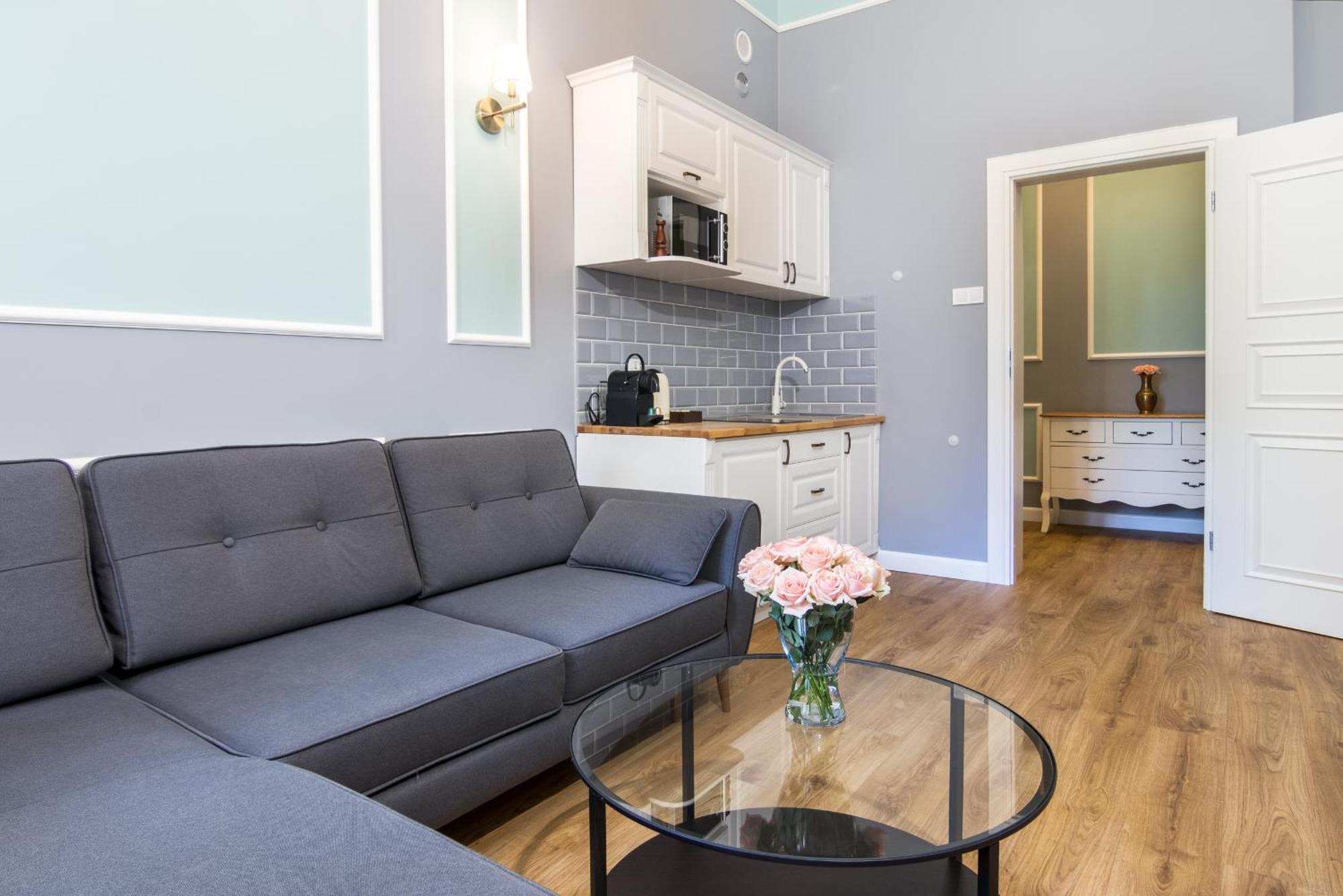Karmelicka Stylish Apartments In Cracow By Noclegi Renters Krakow Exterior photo